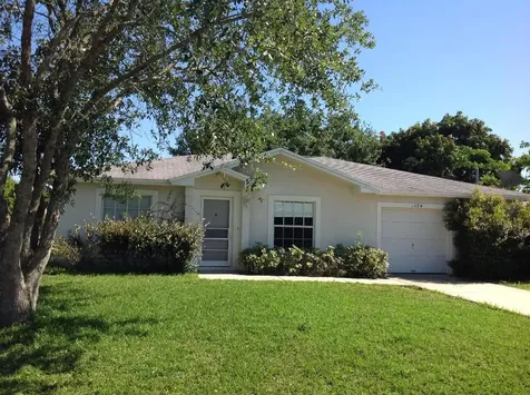 1474 SW Santiago Avenue Port St Lucie FL 34953