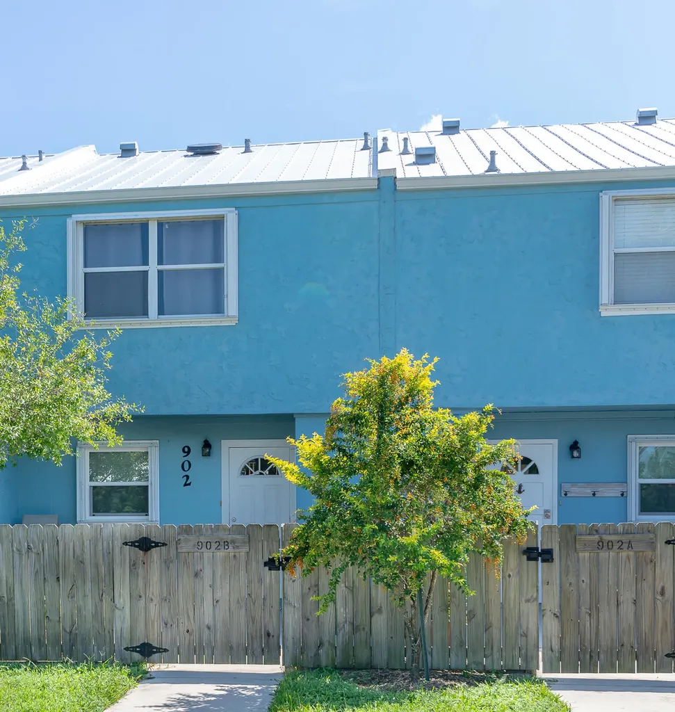 902 Shorewinds Drive Hutchinson Island FL 34949