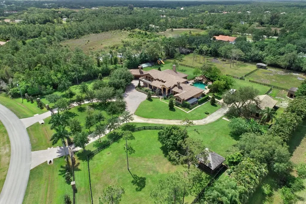 2535 SE Ranch Acres Circle Jupiter FL 33478