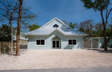148 Mohawk Street Tavernier FL 33070