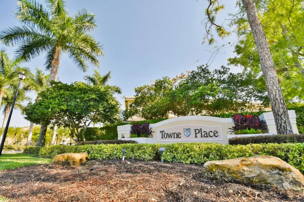 1538 Westchester Avenue Wellington FL 33414