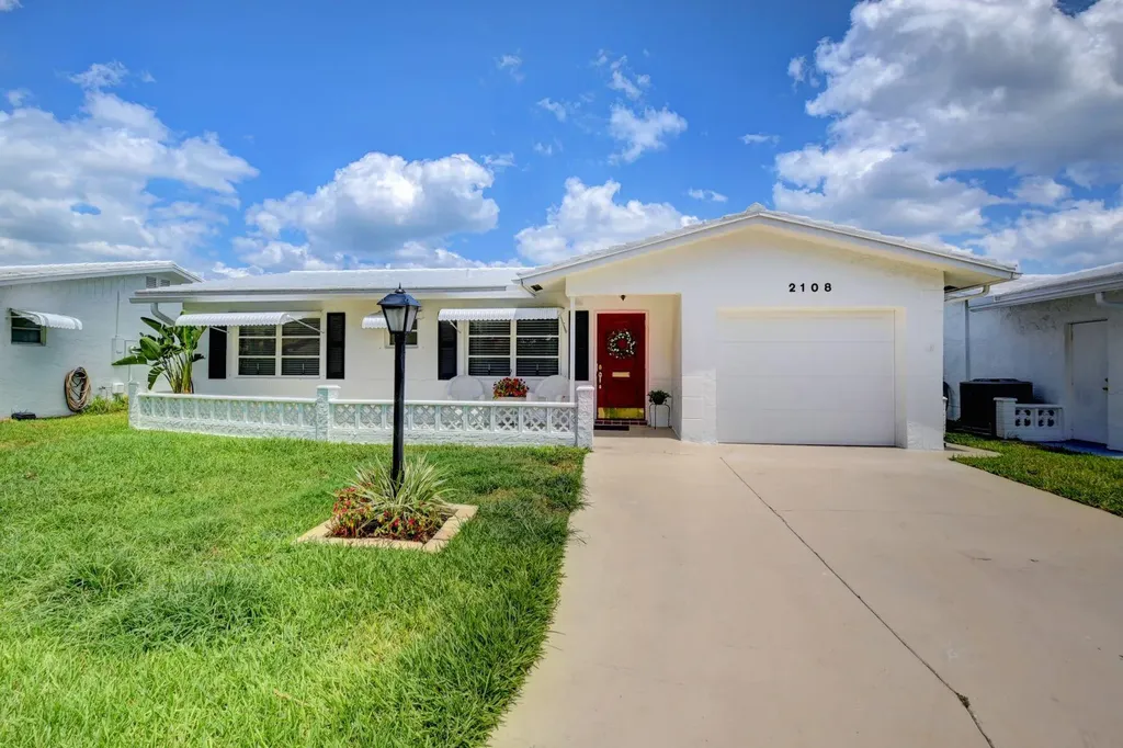 2108 SW 24th Street Boynton Beach FL 33426