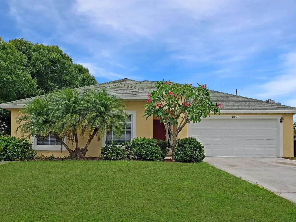 1099 SW John Maccormack Terrace Port St Lucie FL 34953