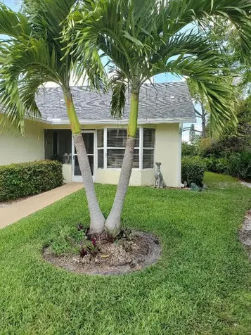 11163 SE Sea Pines Circle Hobe Sound FL 33455