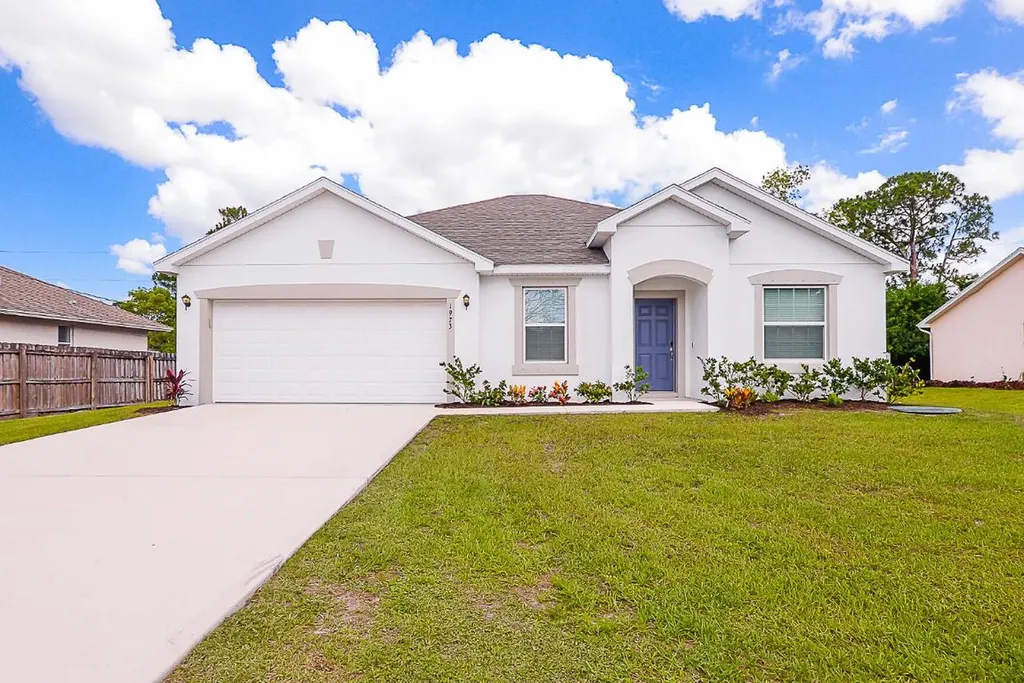 1973 SW Hillman Street Port St Lucie FL 34953