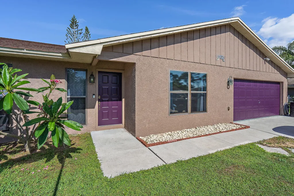 1162 SW Hutchins Street Port St Lucie FL 34983