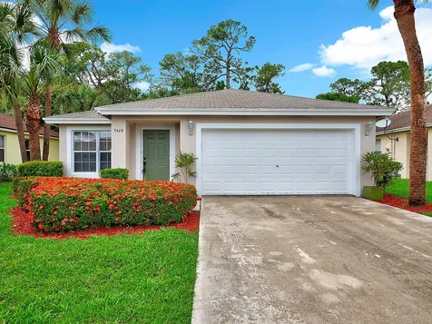 5428 Club Circle Haverhill FL 33415