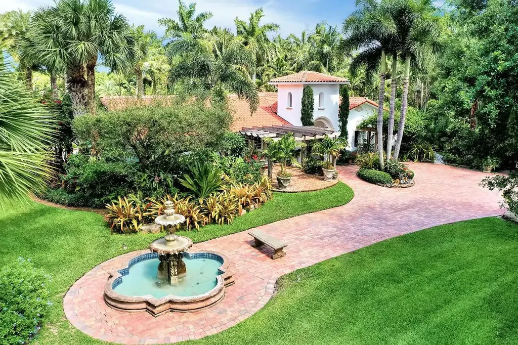 7860 NW 84th Avenue Parkland FL 33067