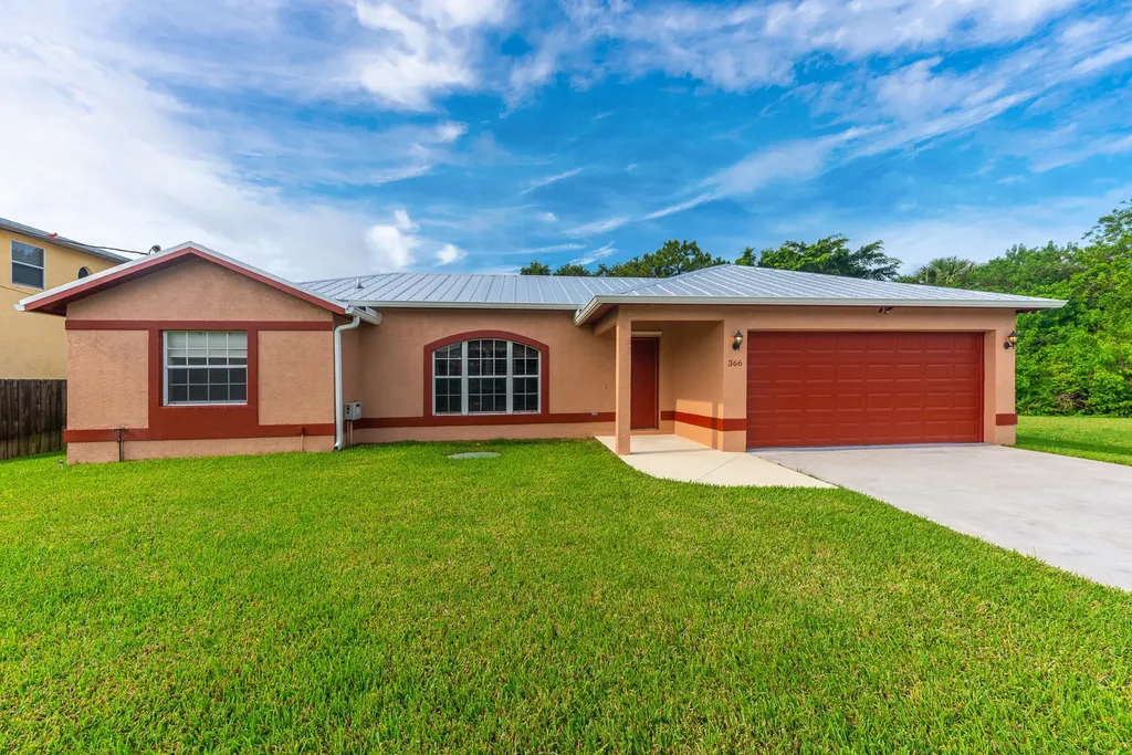366 NE Surfside Avenue Port St Lucie FL 34983