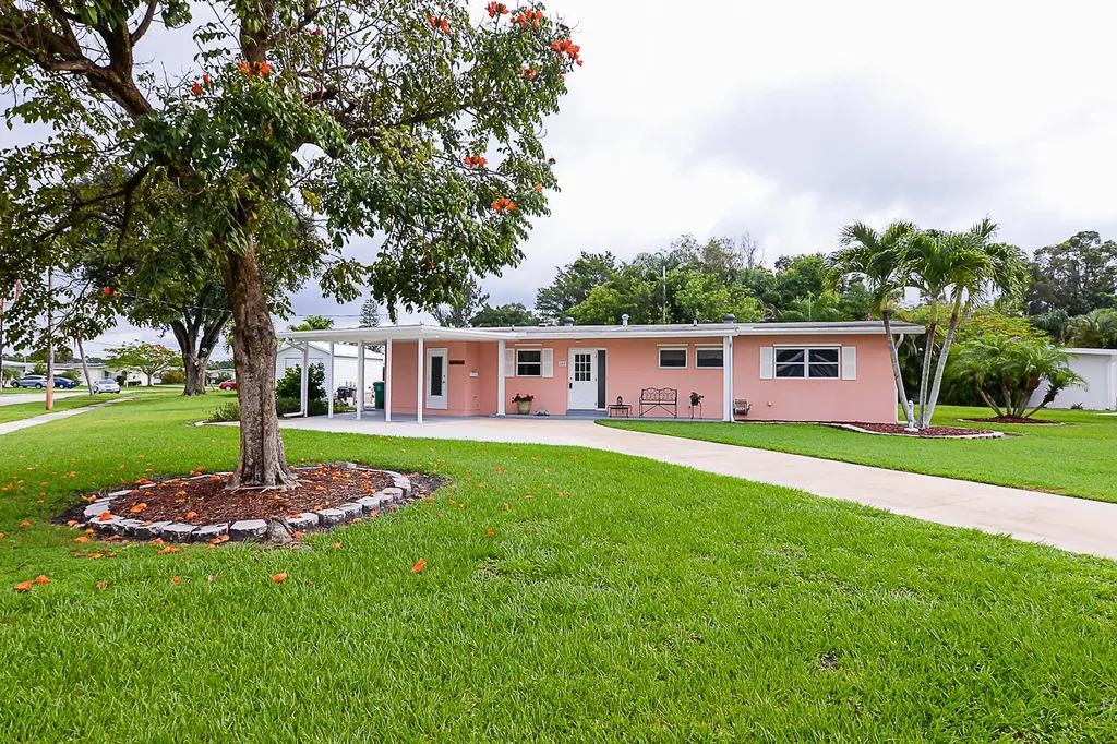 2865 SE Treasure Island Road Port St Lucie FL 34952