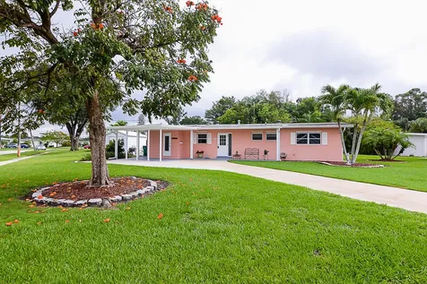 2865 SE Treasure Island Road Port St Lucie FL 34952