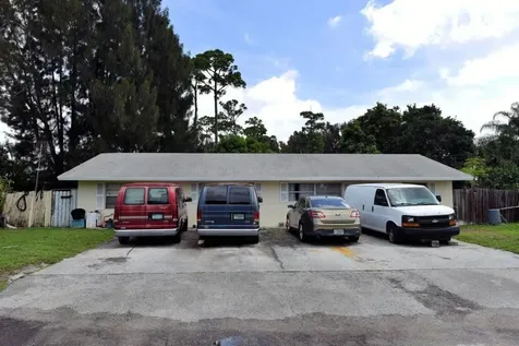3927 Holden Lane Lake Worth FL 33461