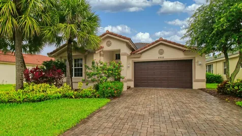 2925 SW Chatham Lane Port St Lucie FL 34953