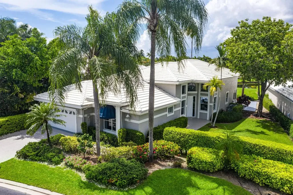 5697 Huntington Park Court Boca Raton FL 33496