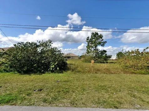 5826 NW Dana Circle Port St Lucie FL 34986