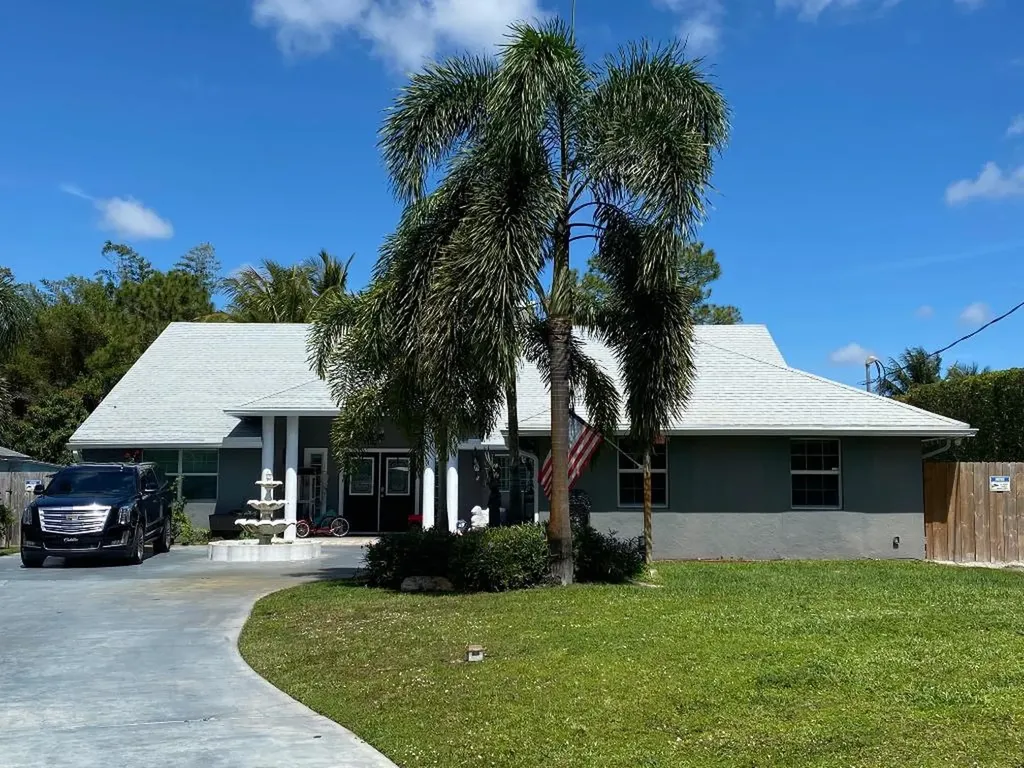 5361 Palm Way Lake Worth FL 33463