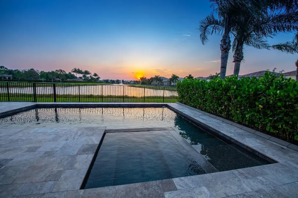 8369 Emerald Winds Circle Boynton Beach FL 33473