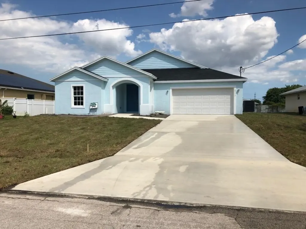 4517 SW Athena Drive Port St Lucie FL 34953