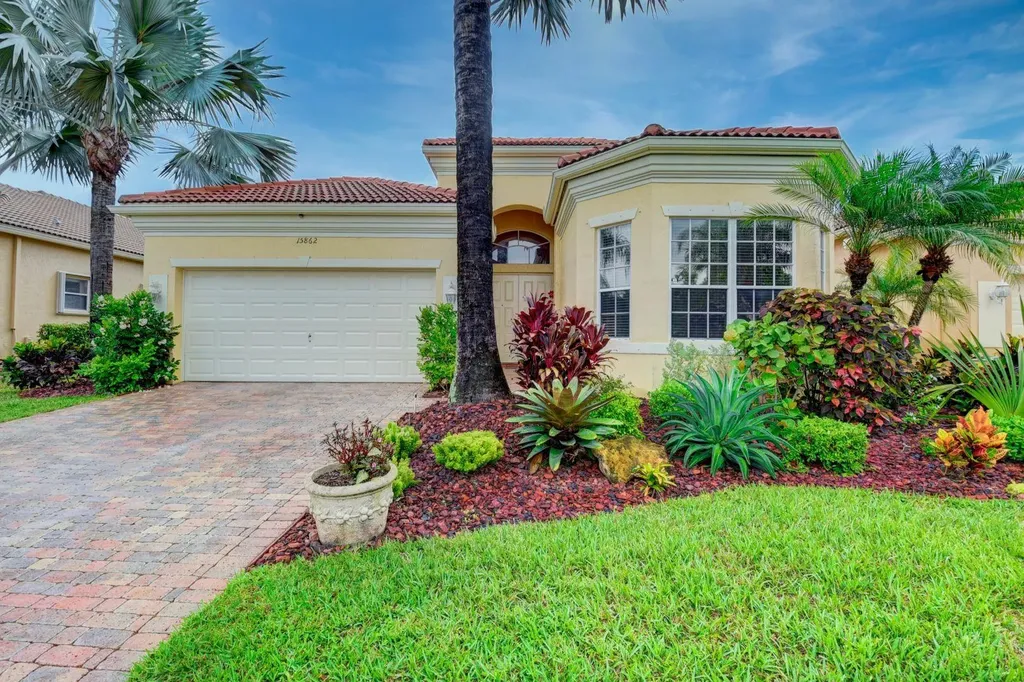 15862 Vivanco Street Delray Beach FL 33446