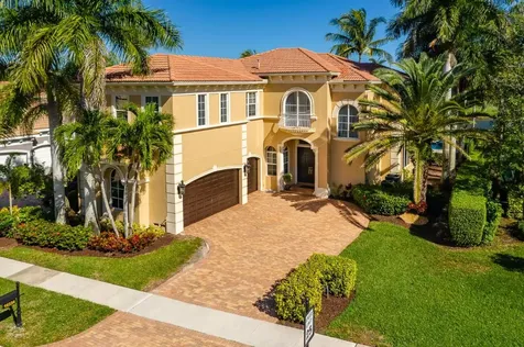 16334 Via Venetia W Delray Beach FL 33484