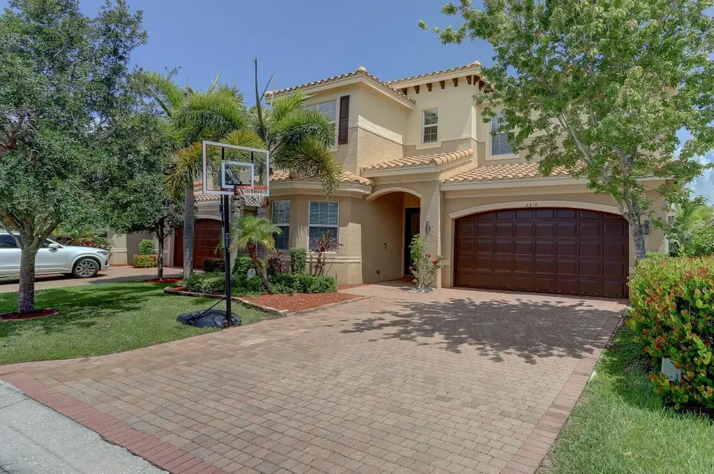 8319 Serena Creek Avenue Boynton Beach FL 33473