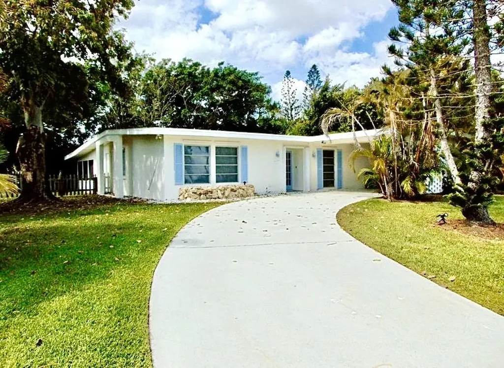 1410 SE San Souci Lane Port St Lucie FL 34952