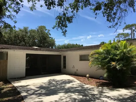 3663 S 25th Street Fort Pierce FL 34981