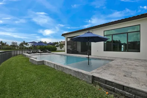 8267 Grand Prix Lane Boynton Beach FL 33472
