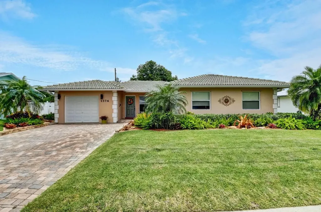 1376 SW 12th Avenue Boca Raton FL 33486