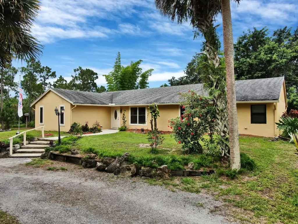 18726 43rd Road N Loxahatchee FL 33470