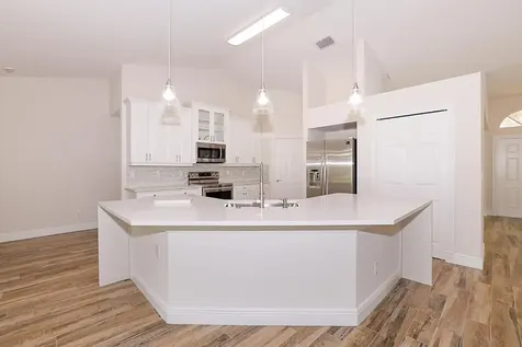 5609 NW Wesley Road Port St Lucie FL 34986