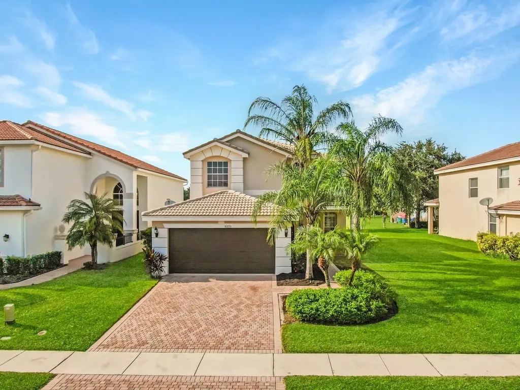8895 Chestnut Ridge Way Boynton Beach FL 33473