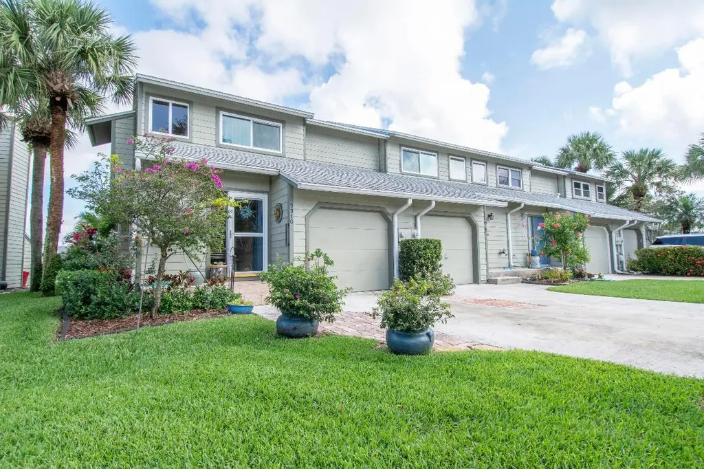 3310 NE Holly Creek Drive Jensen Beach FL 34957