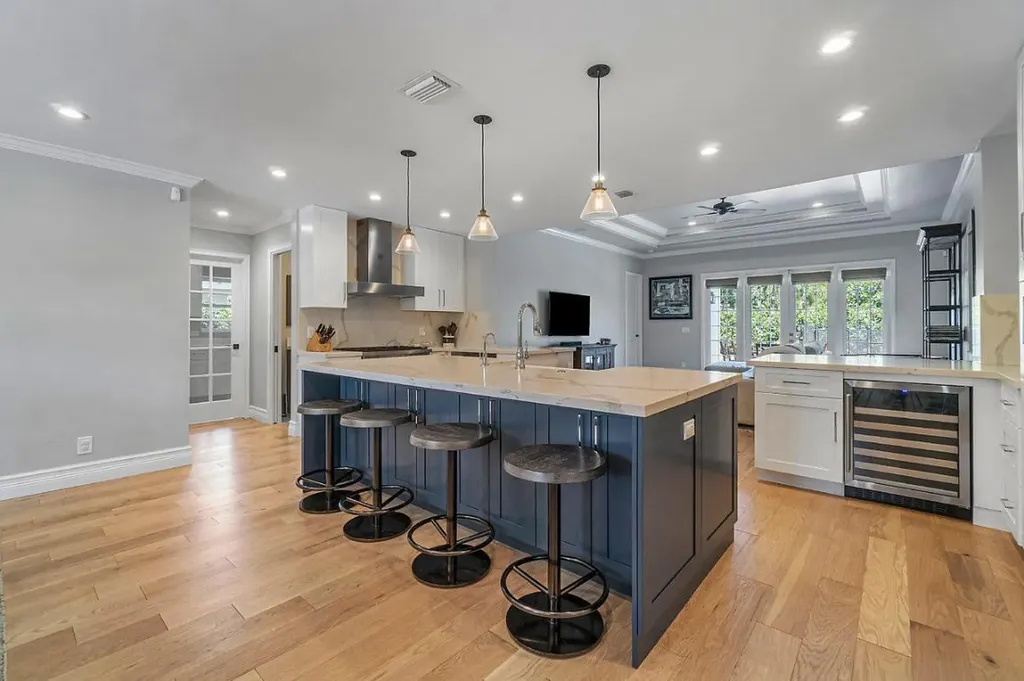 521 Lake Drive Delray Beach FL 33444