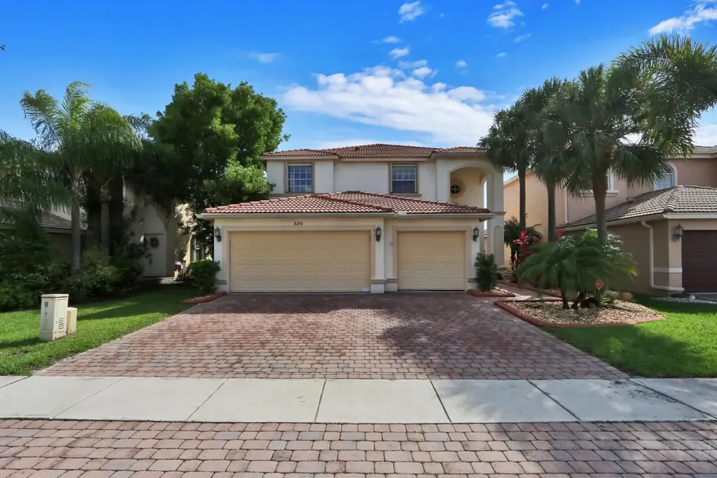 8290 Genova Way Lake Worth FL 33467