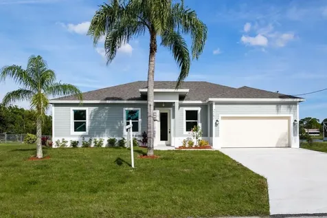 113 NW Curry Street Port St Lucie FL 34983