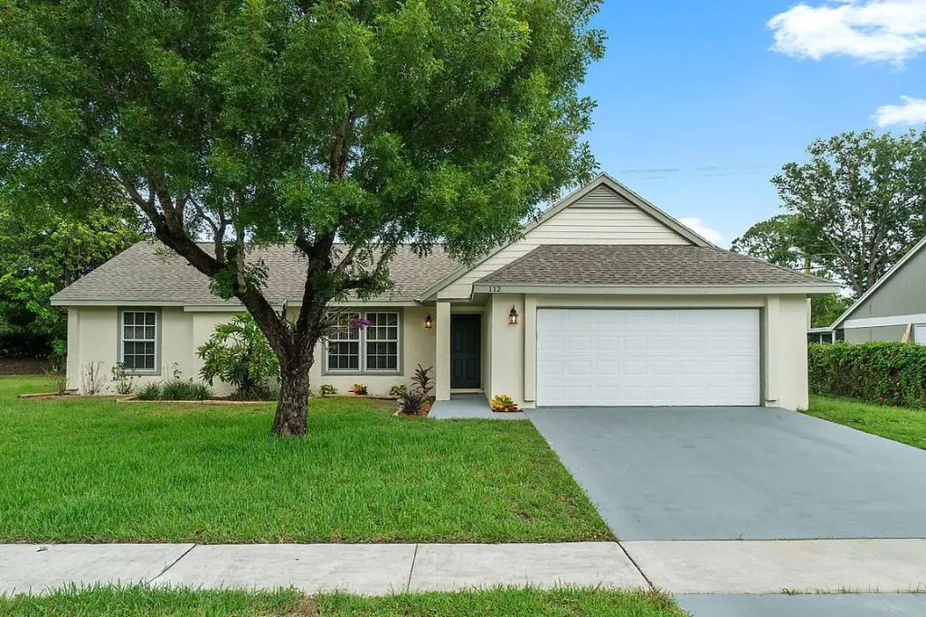112 Sherwood Drive Royal Palm Beach FL 33411