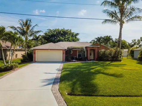 4105 SW Fiji Lane Port St Lucie FL 34953