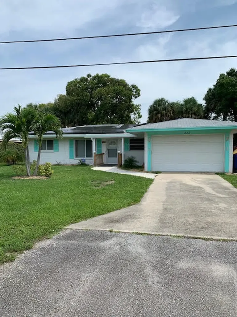 222 Osceola Avenue Fort Pierce FL 34982