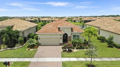 18008 SW Cosenza Way Port St Lucie FL 34986