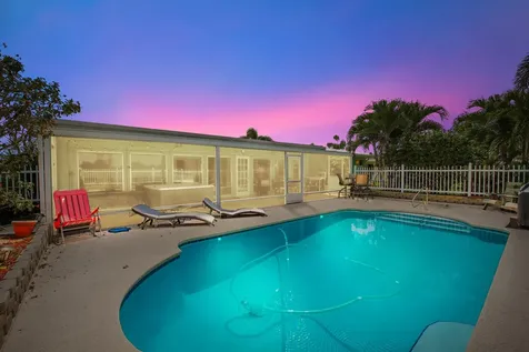 1514 SE Westmoreland Boulevard Port St Lucie FL 34952