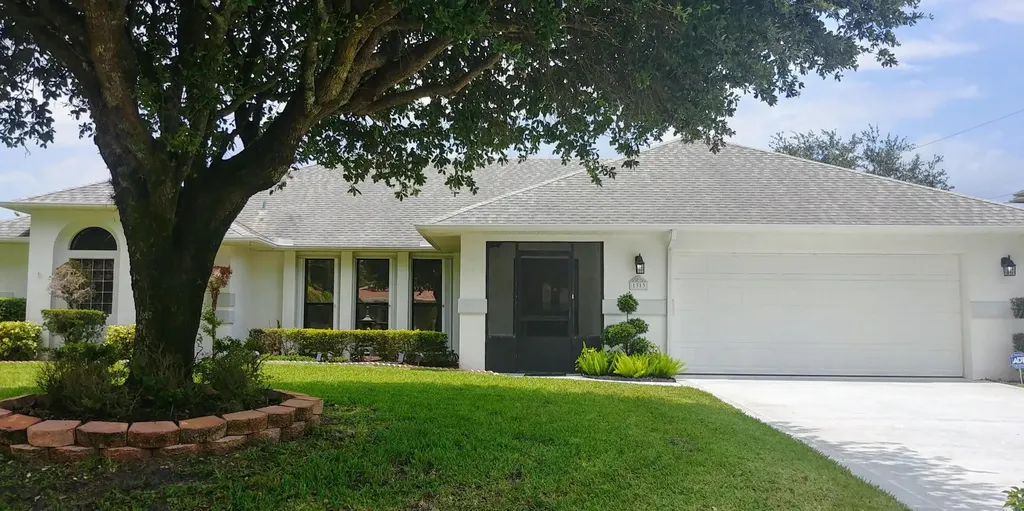 1313 SW Wellington Avenue Port St Lucie FL 34953