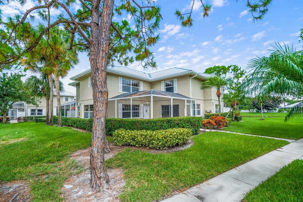 2821 SW Lakemont Place Palm City FL 34990