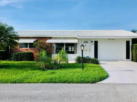 1100 Siesta Avenue Boynton Beach FL 33426