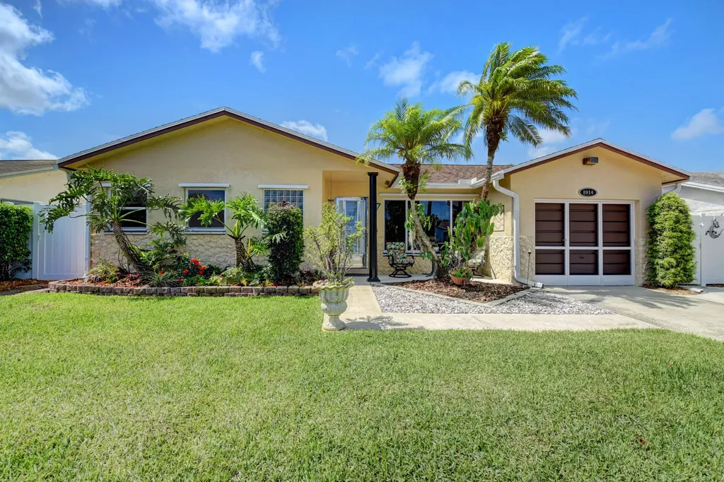 8914 SW 7th Street Boca Raton FL 33433