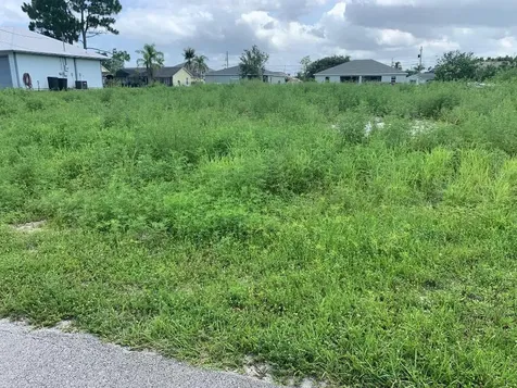 668 SW Fair Avenue Port St Lucie FL 34953