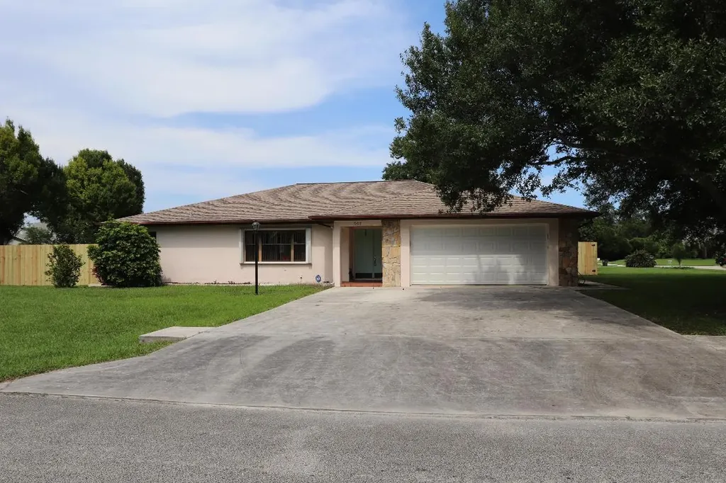 608 Ribaut Road Fort Pierce FL 34947