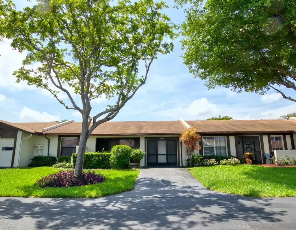 5093 Forsythia Street Delray Beach FL 33484