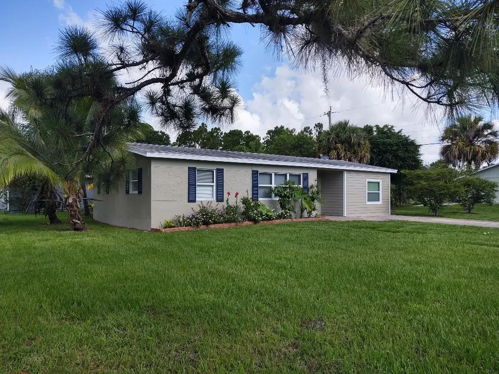 5005 Fort Pierce Boulevard Fort Pierce FL 34951