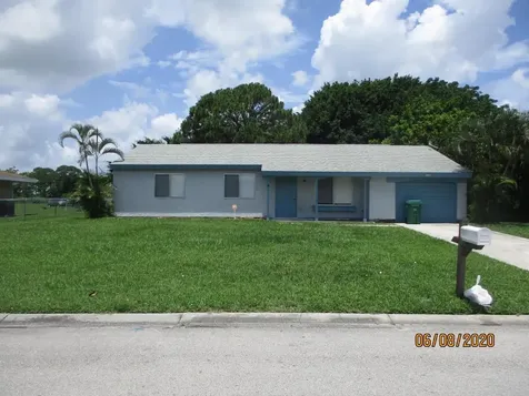 3226 SW Ronlea Place Port St Lucie FL 34953